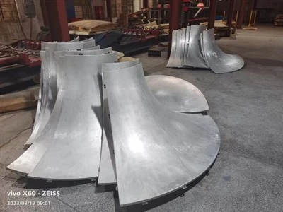 Aluminijski dvostruki zakrivljeni poklopac i stropovi